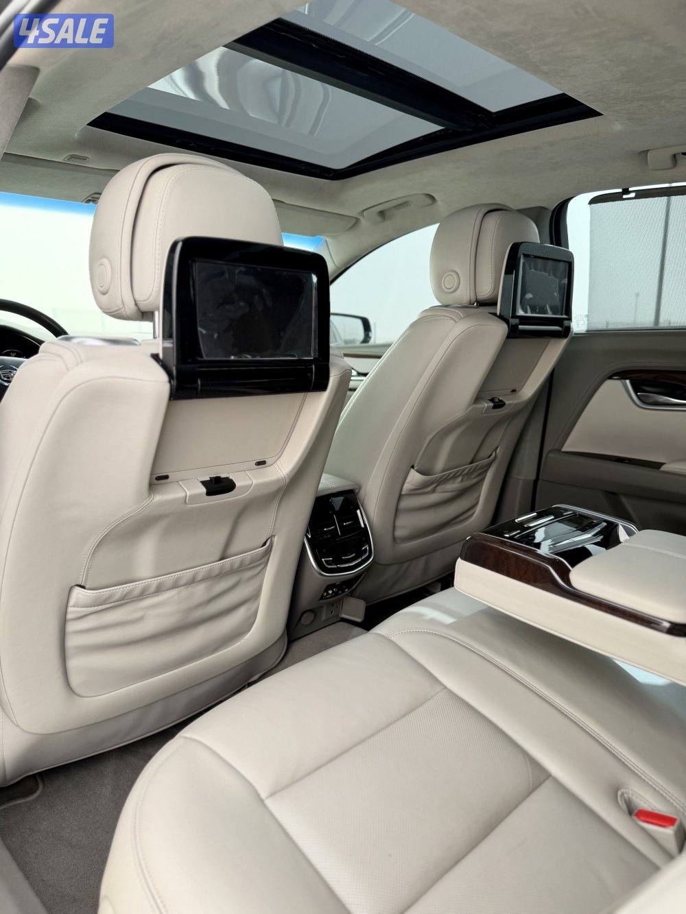 XTS 4 بلاتينيوم10