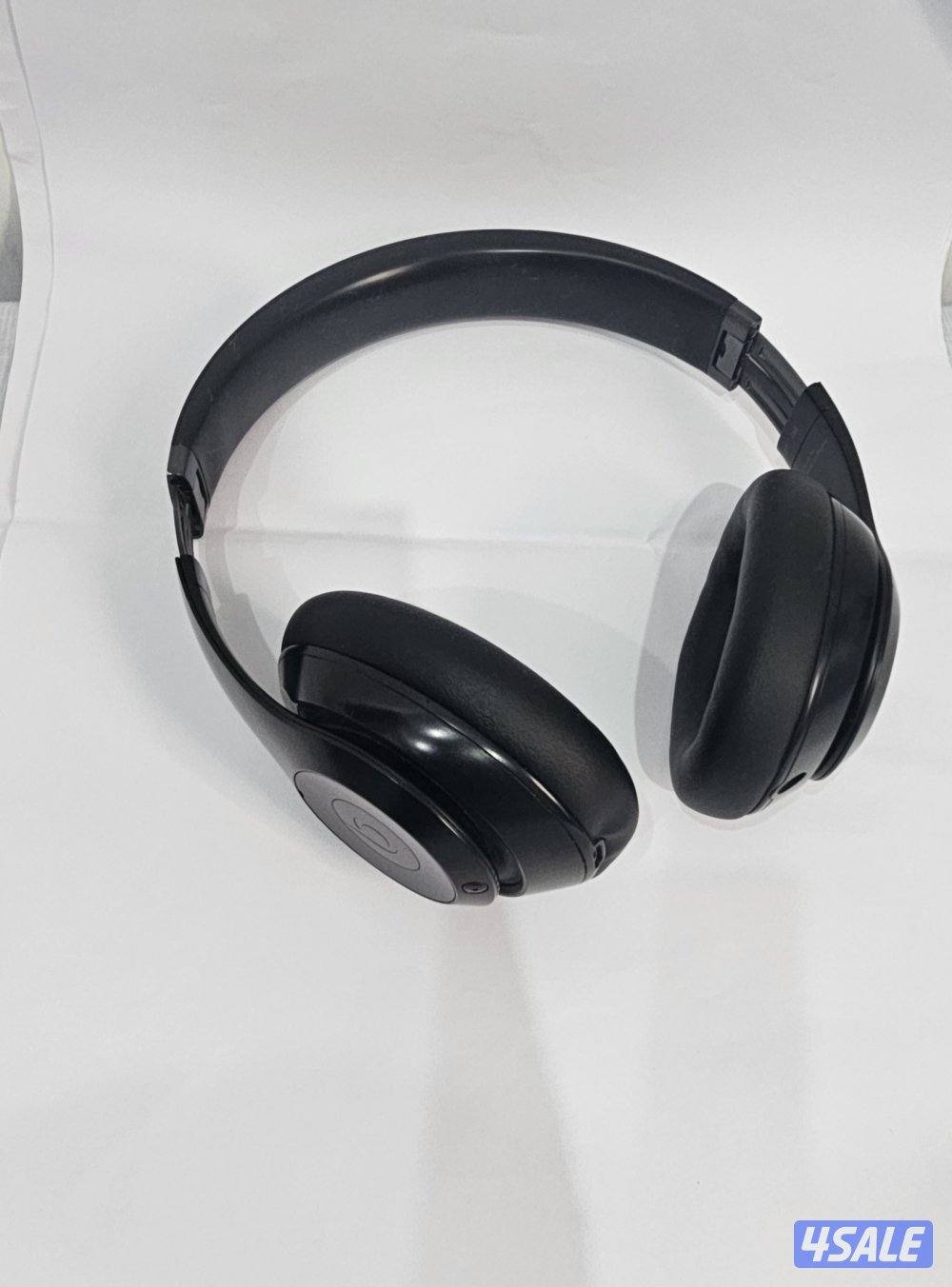 original Beats studio pro noise cancellation model5