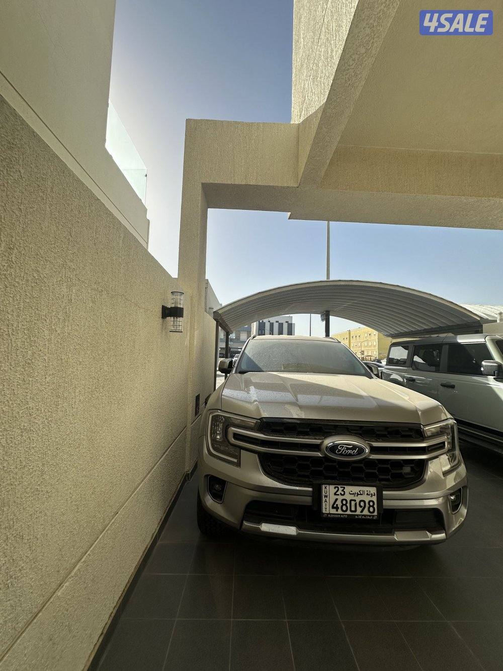 ايفرست المالك الاول2