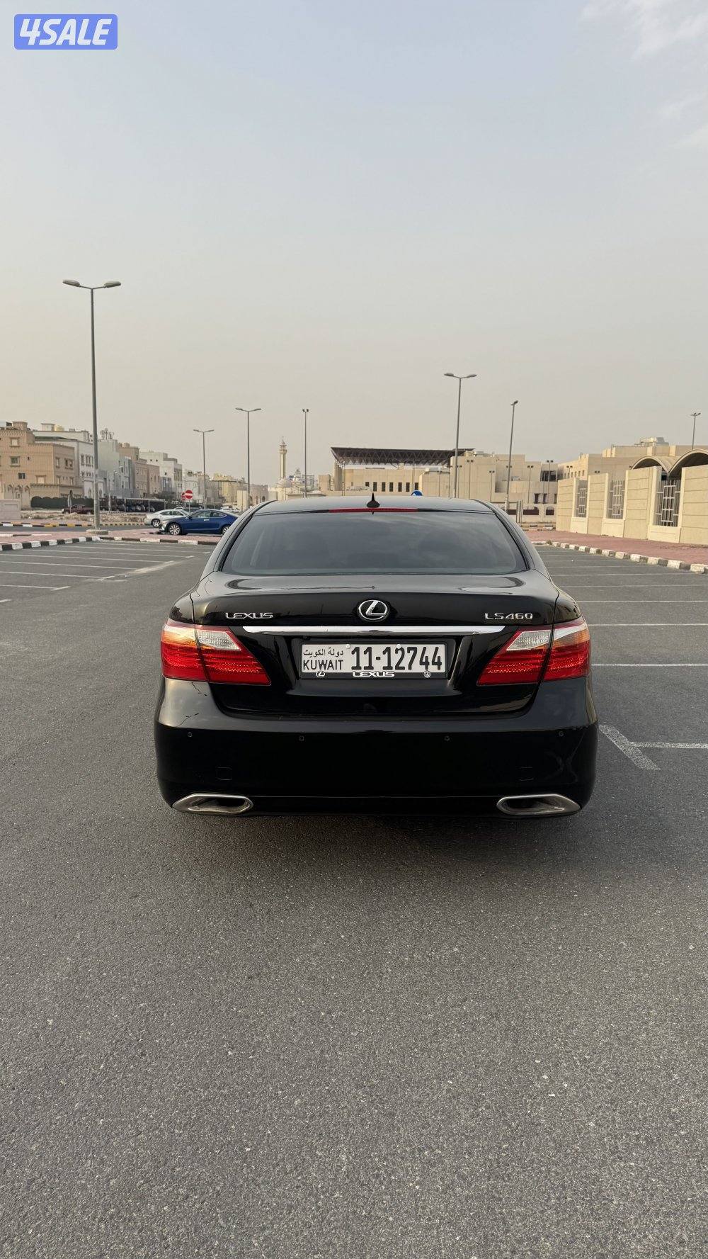 للبيع لكزس 460 ls شورت شرط الفحص موديل 20103