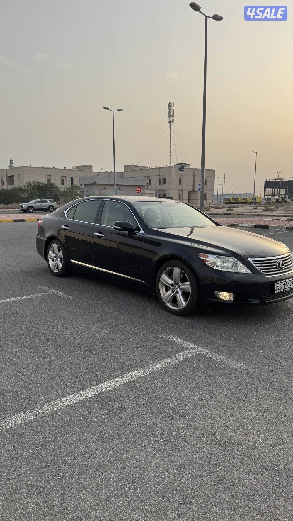 للبيع لكزس 460 ls شورت شرط الفحص موديل 20107