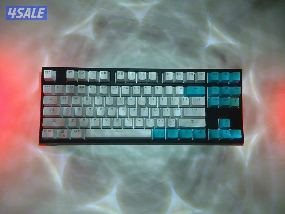 Ducky One 2 SF Mechanical rgb Keyboard (1 Key Damaged)1