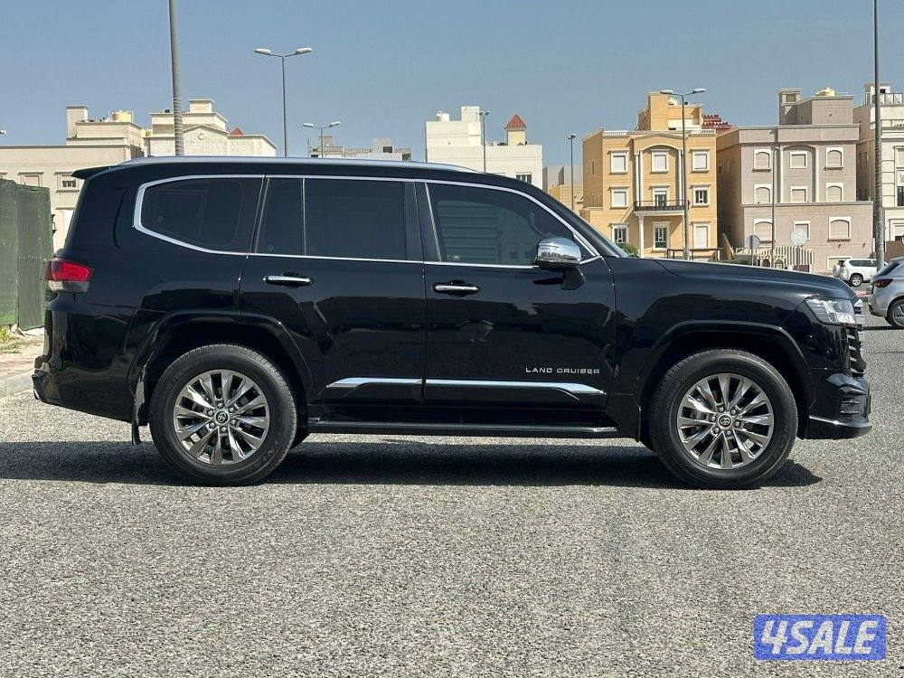 للبيع لاندكروز GXR Aero S /20232