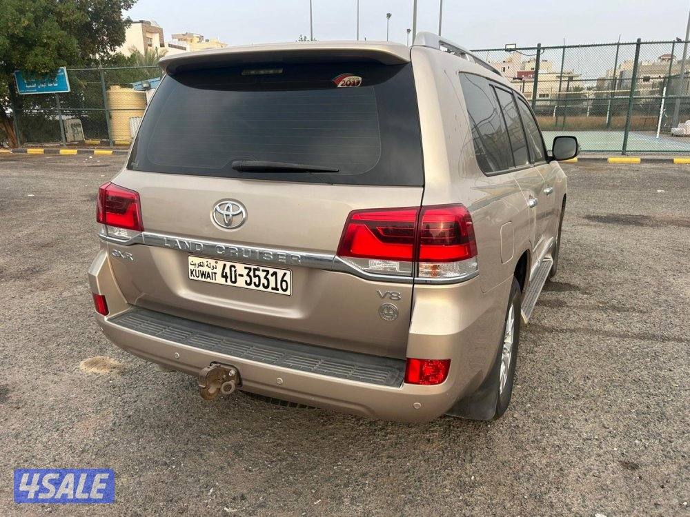 للبيع لاند كروزر 20171
