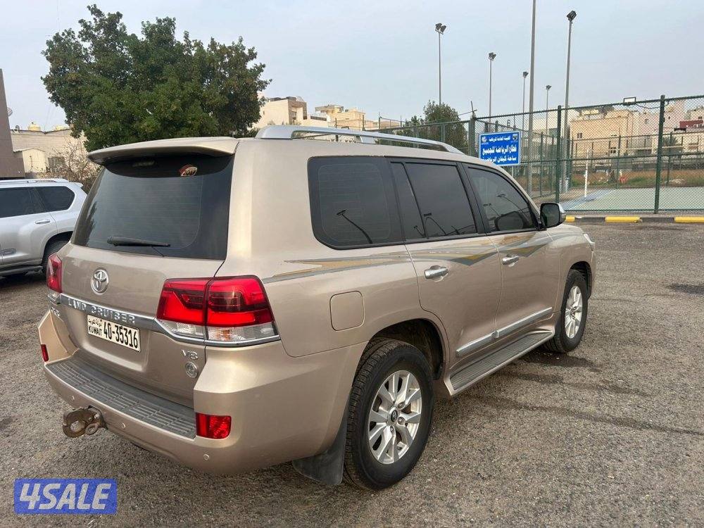 للبيع لاند كروزر 20173