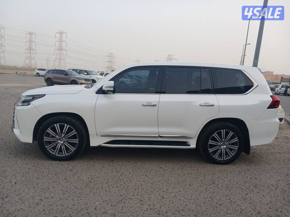 جيب لكزس LX570 موديل 2016 صبغ الوكالة. الدرجة الأولى3