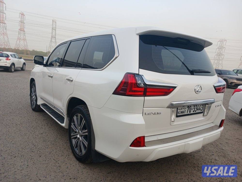 جيب لكزس LX570 موديل 2016 صبغ الوكالة. الدرجة الأولى5