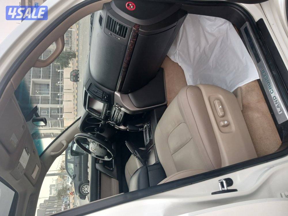 لاند كروزر VXR موديل 20109