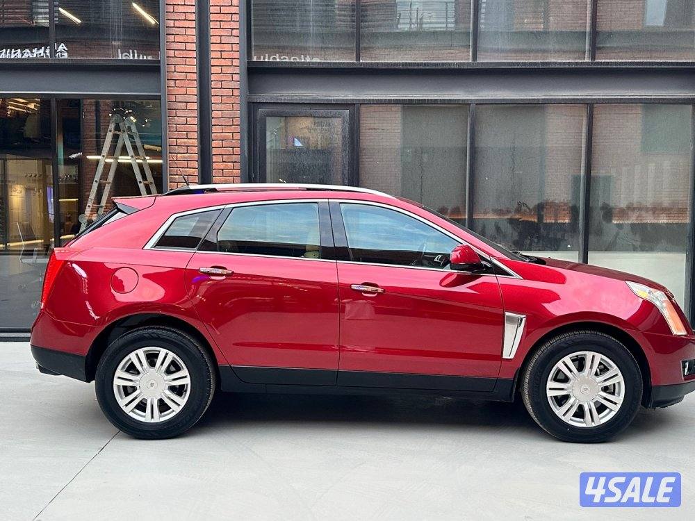 للبيع كاديلاك SRX الغانم4