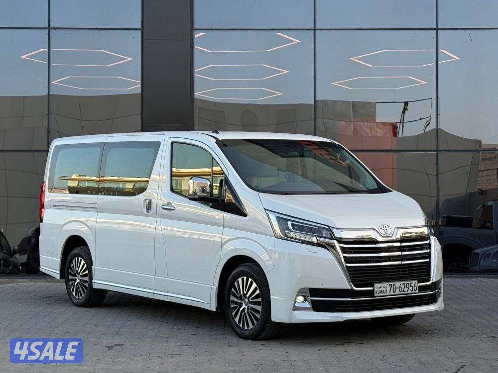 GRANVIA PREMIUM _2023 عداد 33 الف فقط0