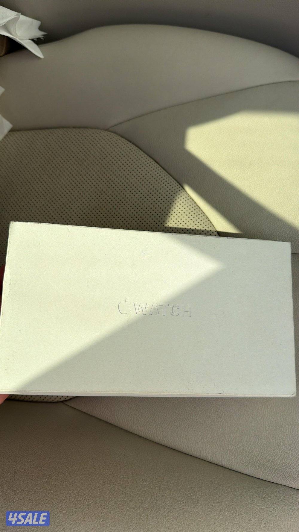 ساعة ابل الترا نظيفه نسبة البطارية 100%3