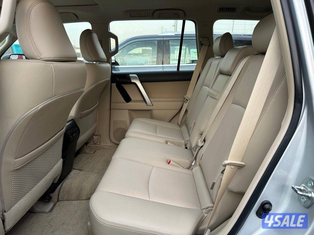 تويوتا برادو TXL موديل 2022 ماشي 73 الف صبغ الوكالة شرط الفحص بالكامل9