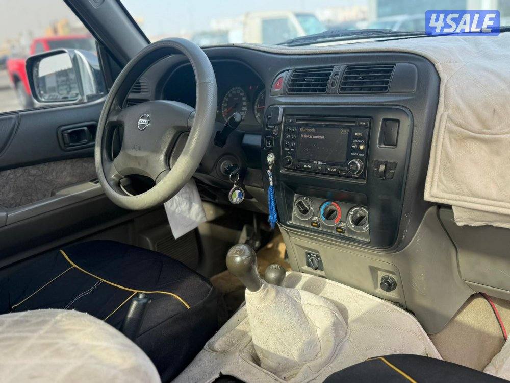 نيسان باترول SGL وانيت  موديل 2016 ماشى 228.000 k.m  وارد البابطين.5