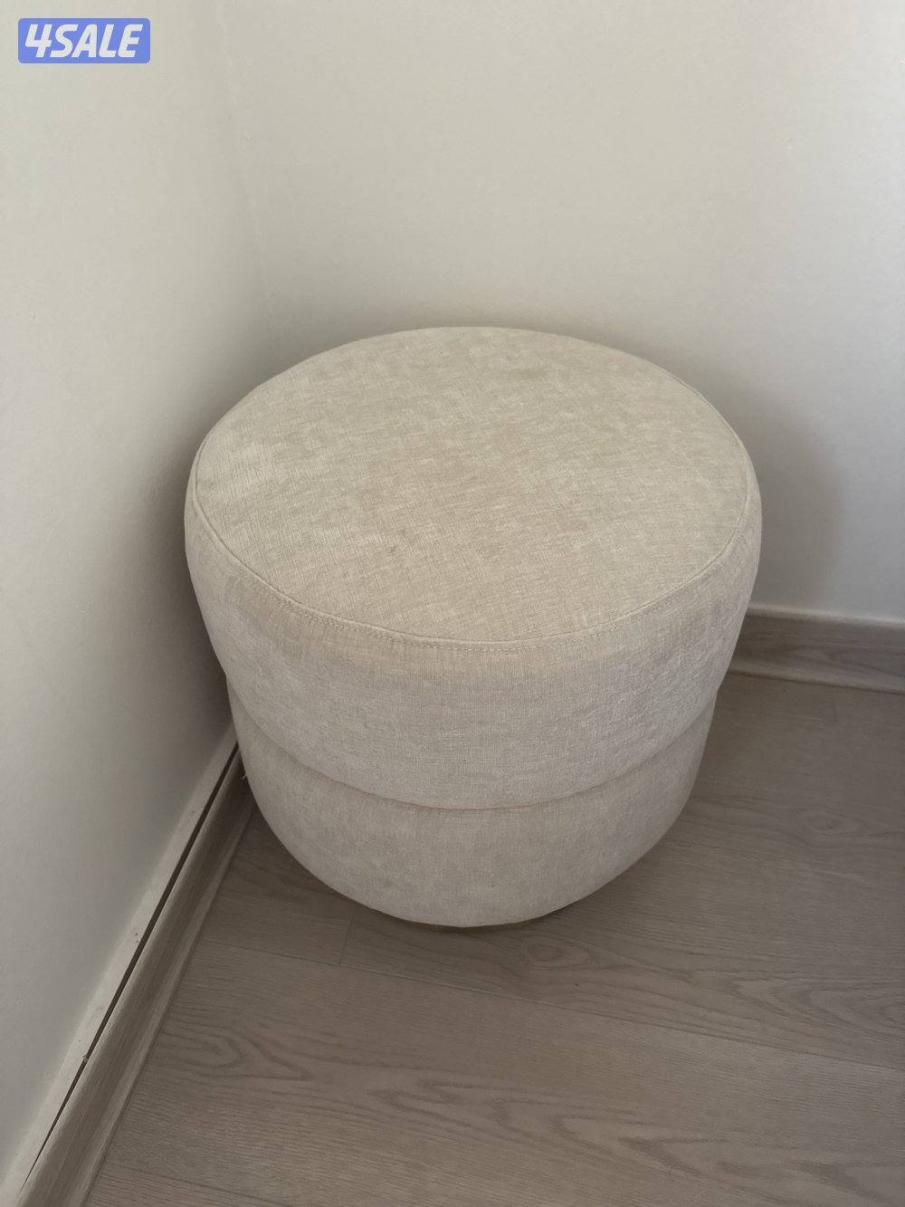 للبيع زوج قنفات  مع بف من هوم سنتر Home centre جودة عالية ✅✅✅3