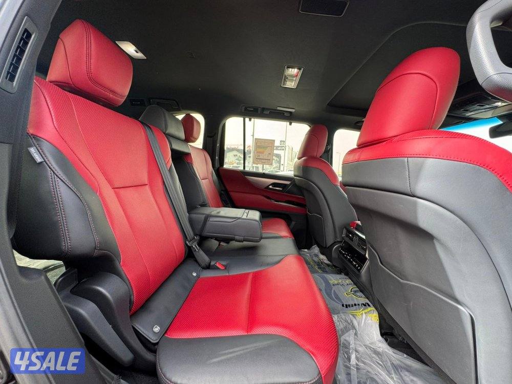 لكزس F.SPORT LX600 twin turbo.V6 موديل 2023  ماشى 81.000 k.m7