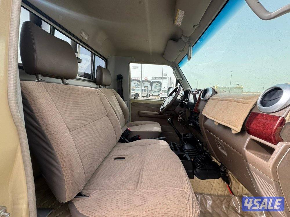 لاند كروزر شاص LX .V6  موديل 2018 ماشى 371.000 k.m  وارد الخليج .4