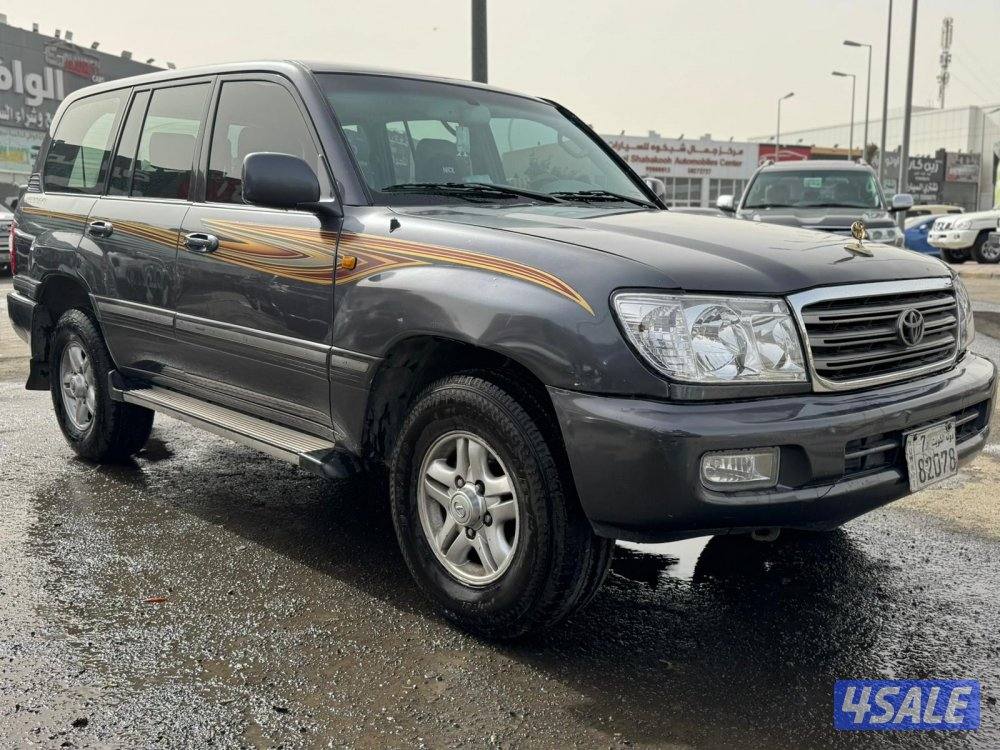 تويوتا لاند كروزر GX.R -V6 موديل 2005 ماشى 343.000 k.m  وارد الساير .1