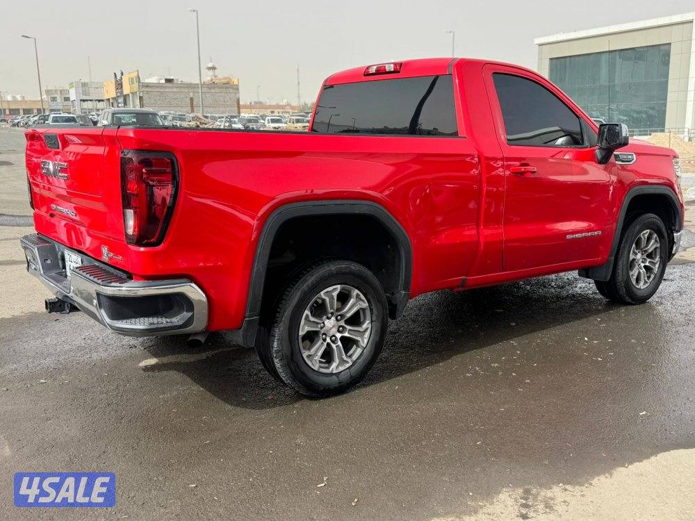1500 سيرا GMC موديل 2021 ماشى 127.000 k.m  وارد بهبهانى .2