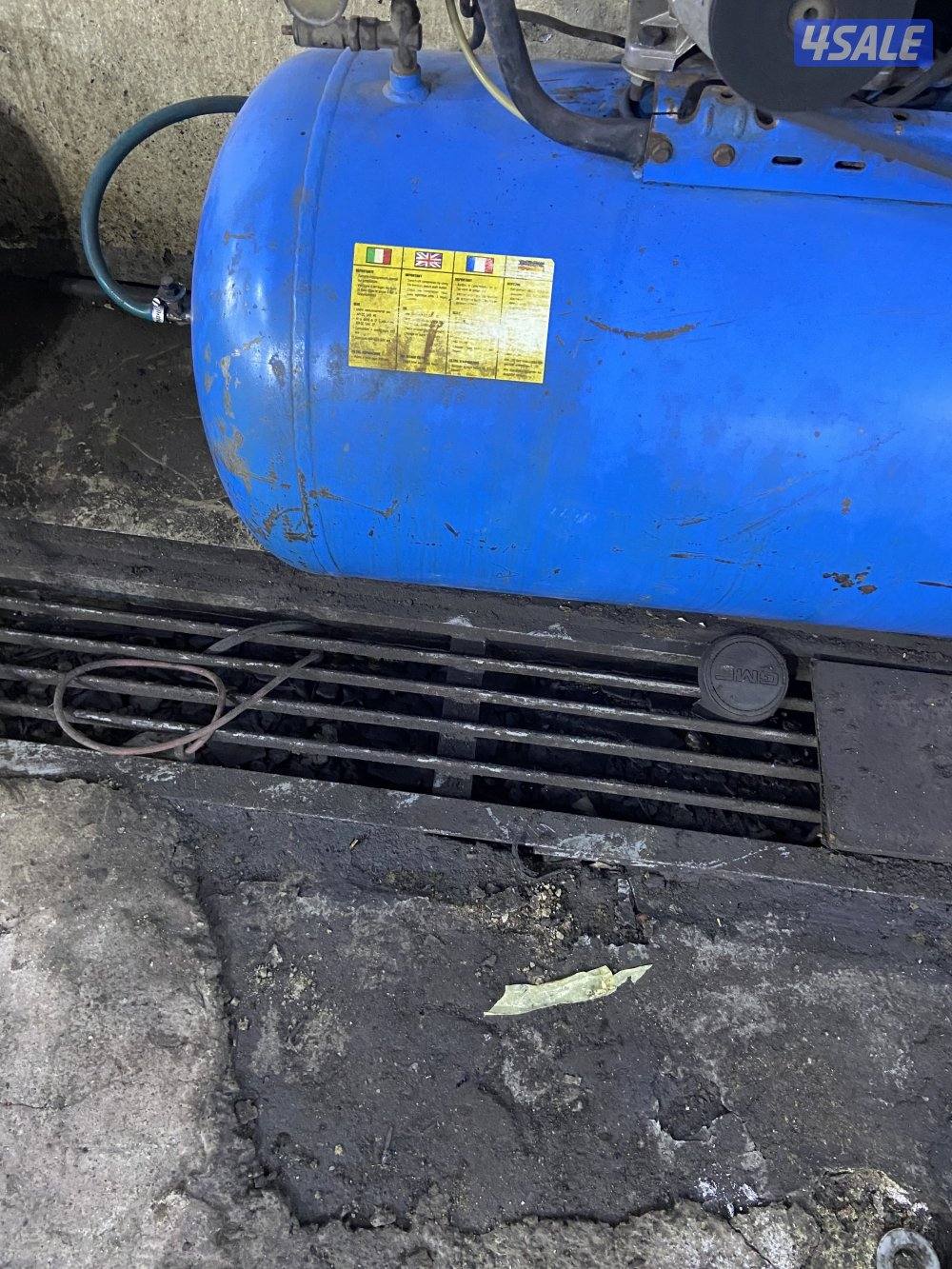 كمبريسر هواء عدد 212