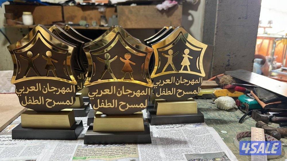 مصنع صياغة الأوسمة والدروع الملكية 🏆 (ذهب وفضة) - شغل يدوي11