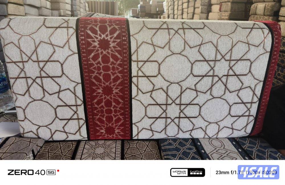 سجاد قص ونقشات حفر يدوي وتفصيل مساند ضهر وتركيب ارضيات باركية بلاستك6