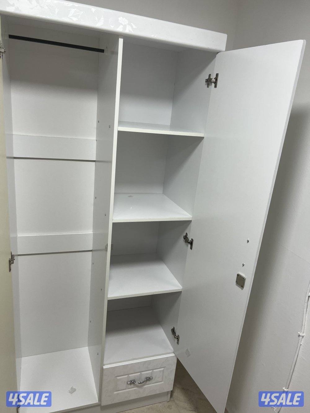 كبت ٢ باب ارفف وعلاقة جديد بسعر ٤٥ دينار2