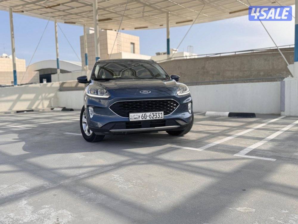 للبيع فورد إسكيب موديل 2022 الغانم عداد 87 الف6