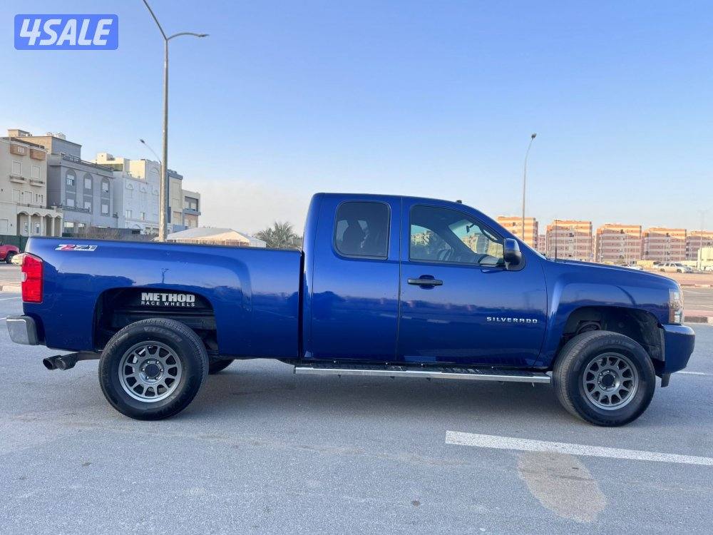 للبيع وانيت سلفرادو ٢٠١٣6