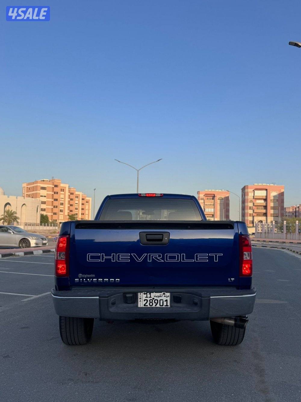 للبيع وانيت سلفرادو ٢٠١٣11