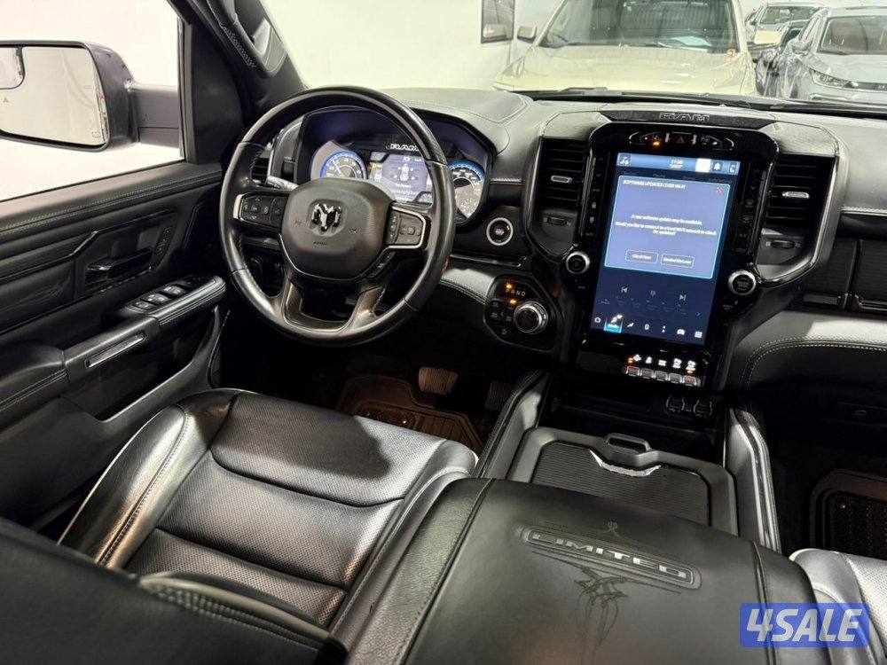 RAM 1500 Limited CC 4X4 E-Torque8