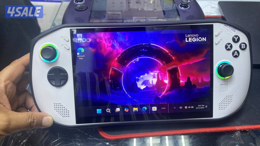 handheld gaming console4