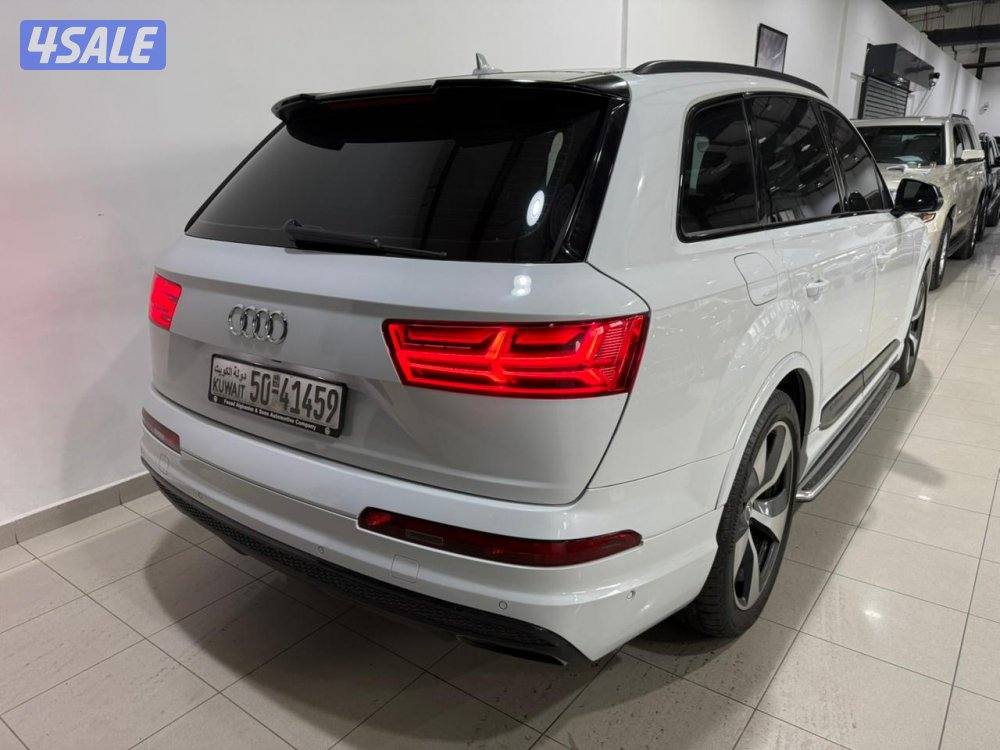 Audi Q7 55 TFSI Quattro S-Line4