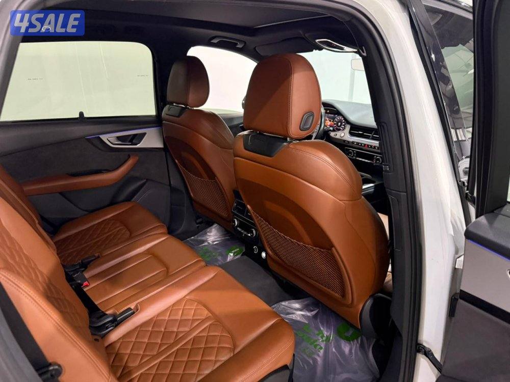 Audi Q7 55 TFSI Quattro S-Line5