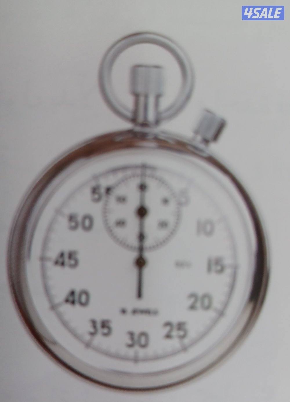 مدرس فيزياءمتخصص للصف العاشر والحادي عشر والثاني عشر خبرة طويلة بمناهج1