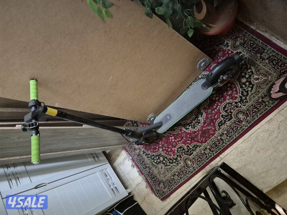 للبيع سكوتر كهربائي0