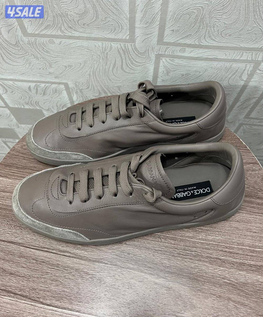 جوتي دولتشي اند غابانا مقاس ٤٣2