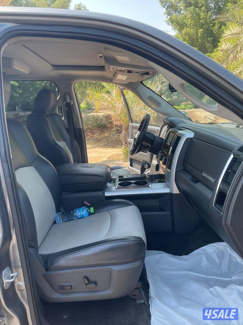 للبيع دوج رام Larami أعلى فئة
الموديل 2011
الممشى 255
وارد كندا
ال7