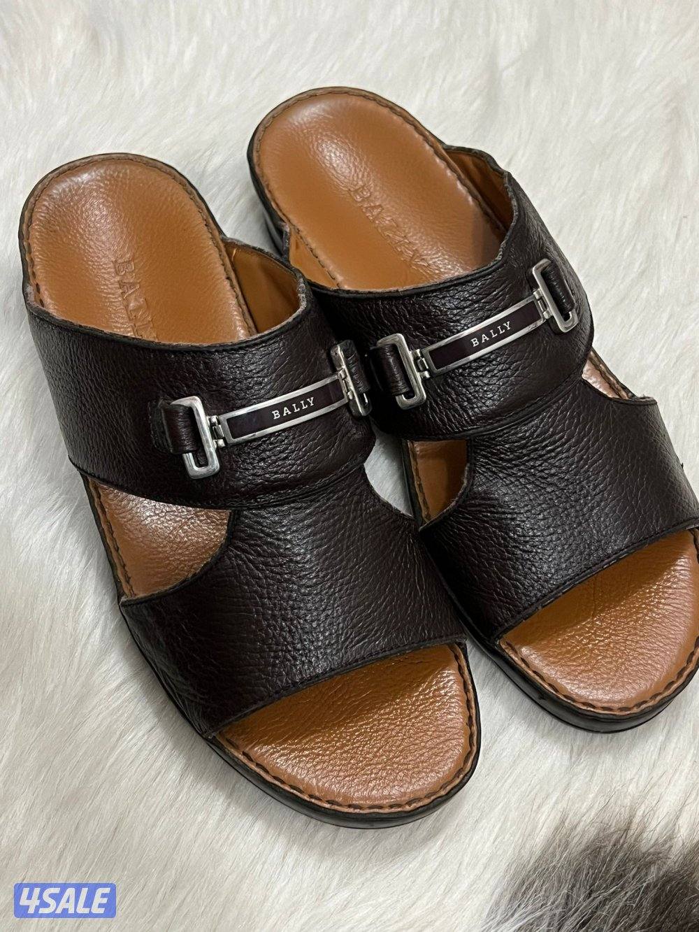 نعل بالي مستعمل مقاس ٤٤0