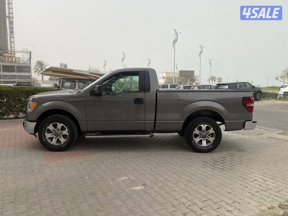 فورد صبغ الوكاله بلحاله ممتازه ماشي 236 شرط للفحص موديل 20141