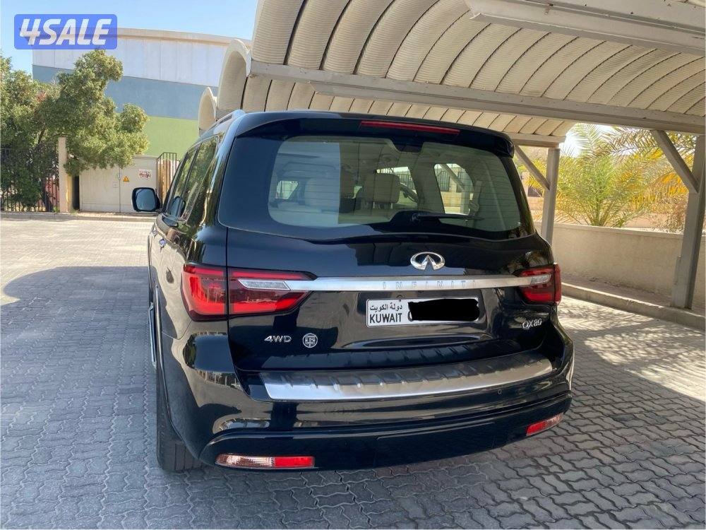 انفينيتي QX80 2023 صبغ الوكاله عداد41 الف سيرفس منتظم وارد الوكاله2