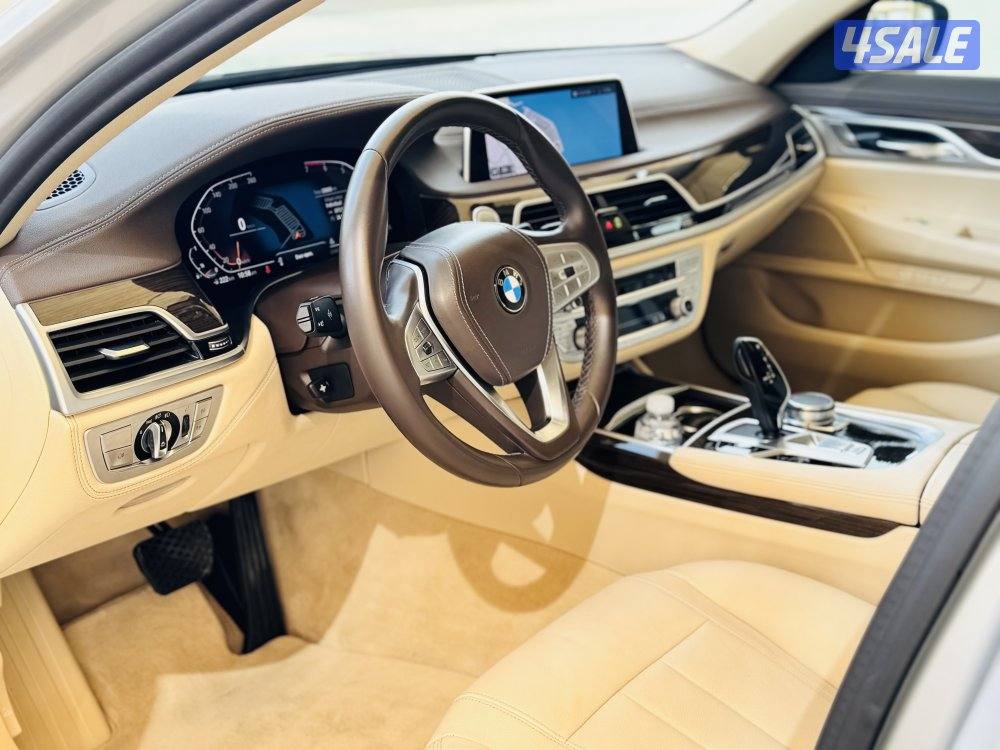 بي ام دبليو 730 Li اكسكلوزف 2020 عداد 28  الف الغانم5