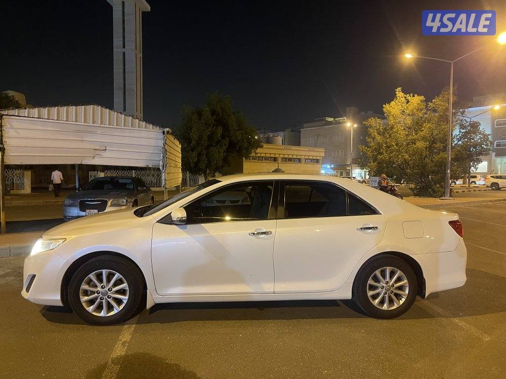 للبيع كامري 2015 GL0