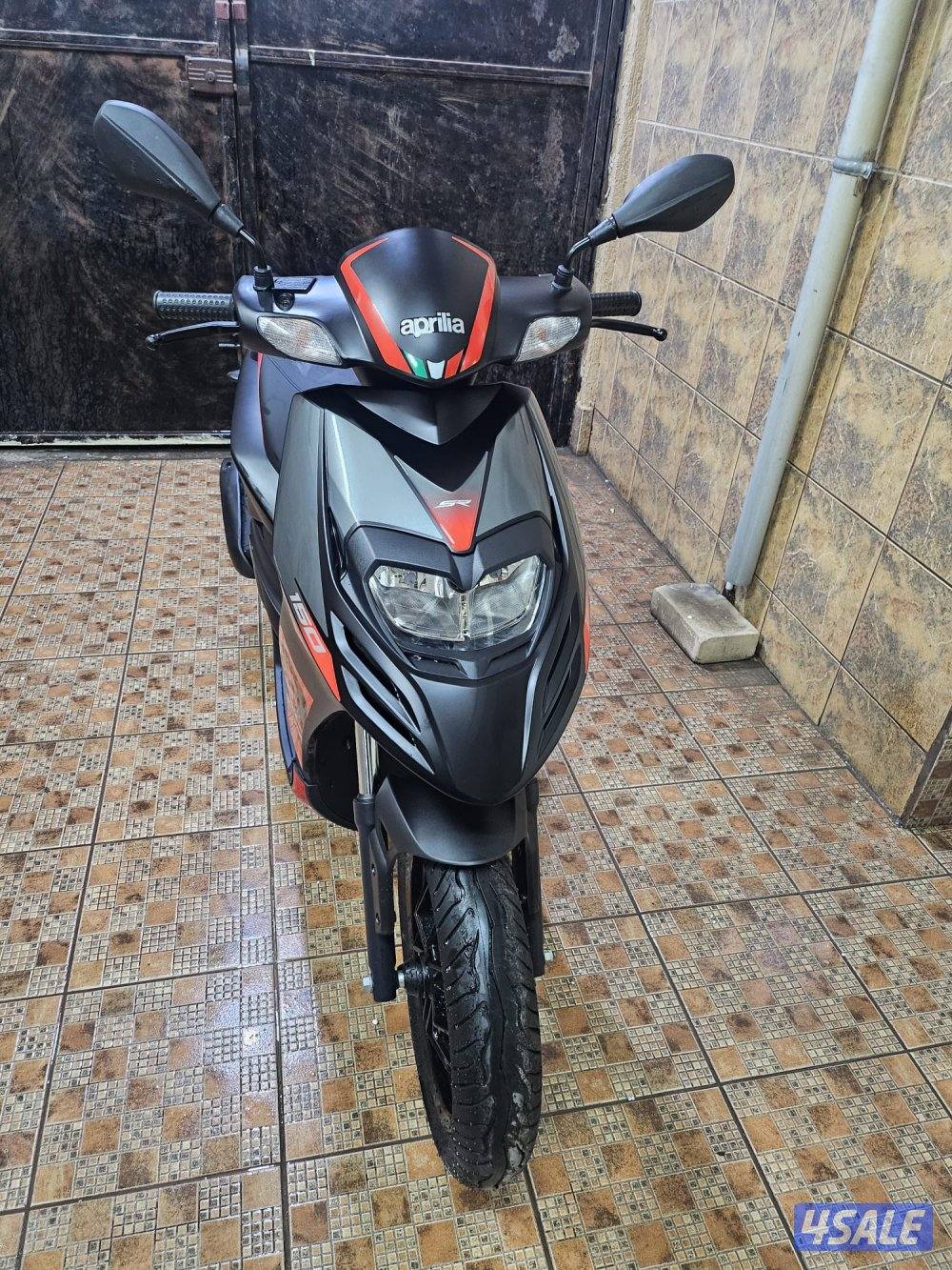 سكوتر جديد اصفار ابريليا3