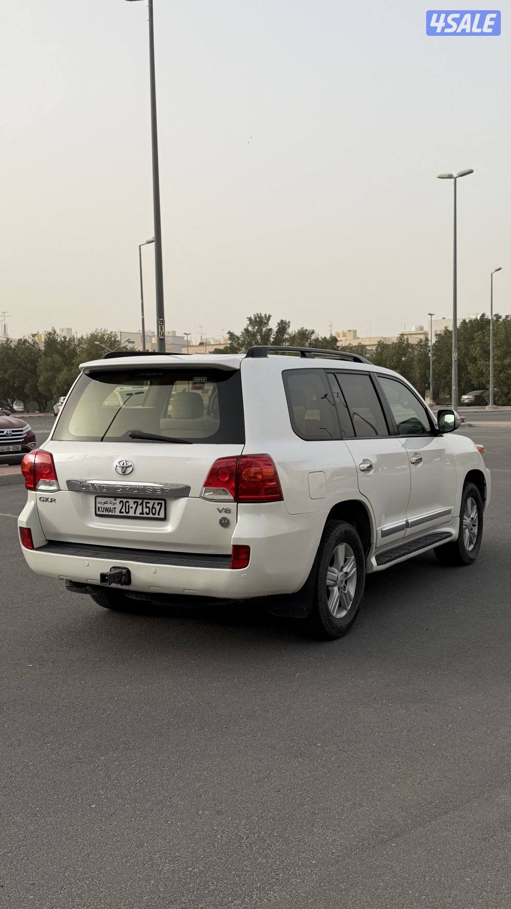 للبيع لاند كروز 2013  G.X.R 85