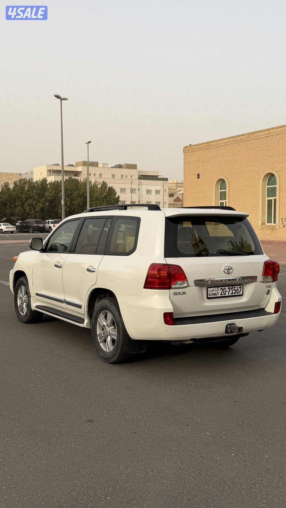 للبيع لاند كروز 2013  G.X.R 87