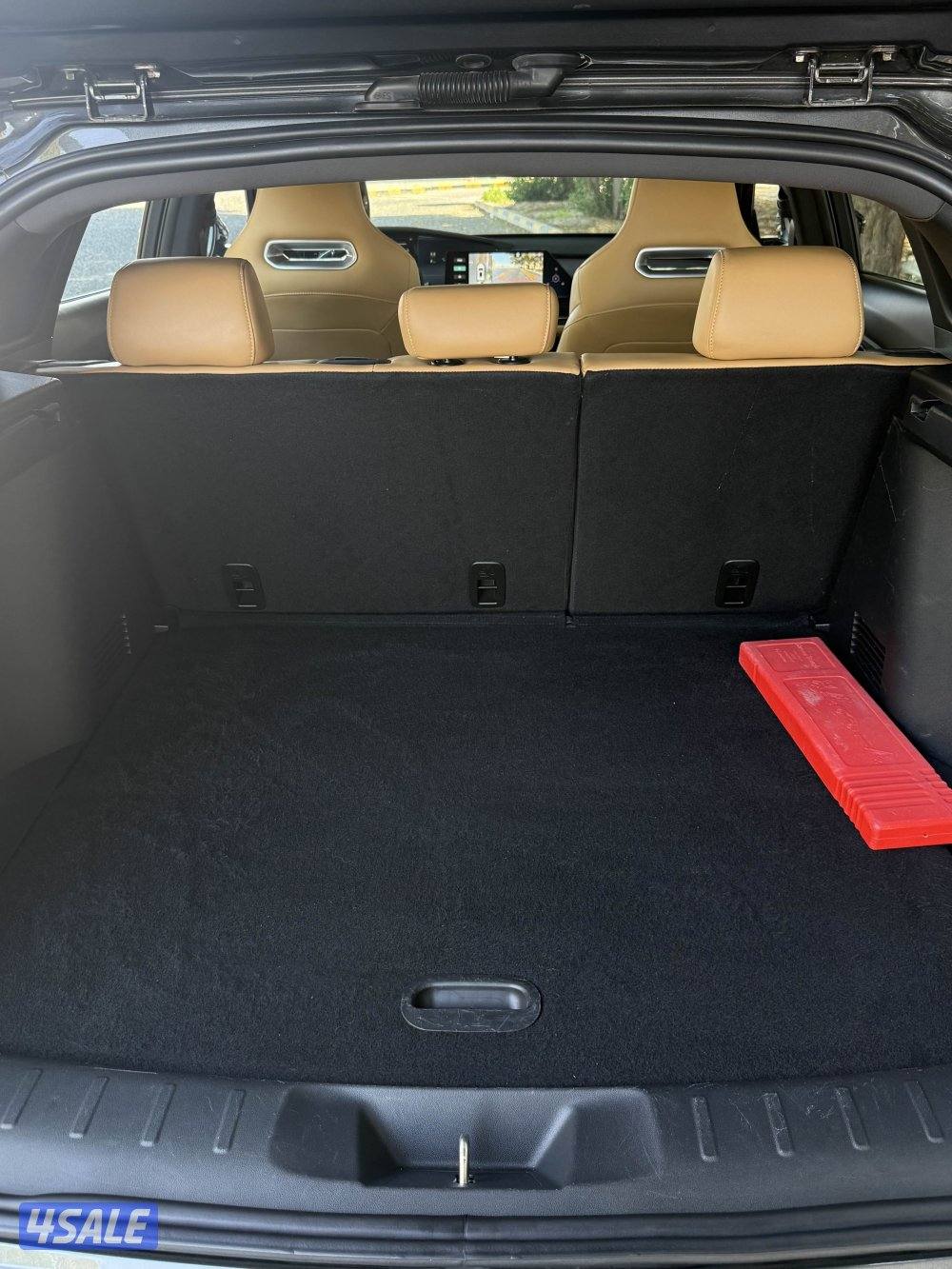 شانجان UNI-K موديل 2023 ماشي 40 الف كامل المواصفات شرط الفحص بالكامل9