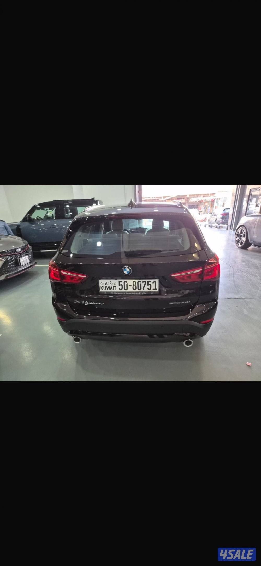 للبيع جيب بي ام 20215