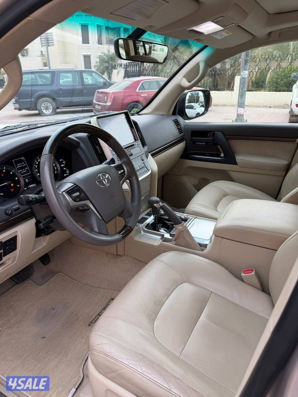 لاند كروز تورينق 2019 الساير عداد 170 الف4