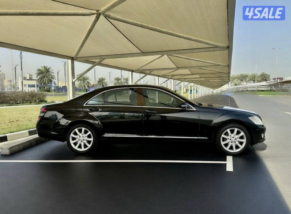 مرسيدس S500 - الموديل:2007 - العداد:1647