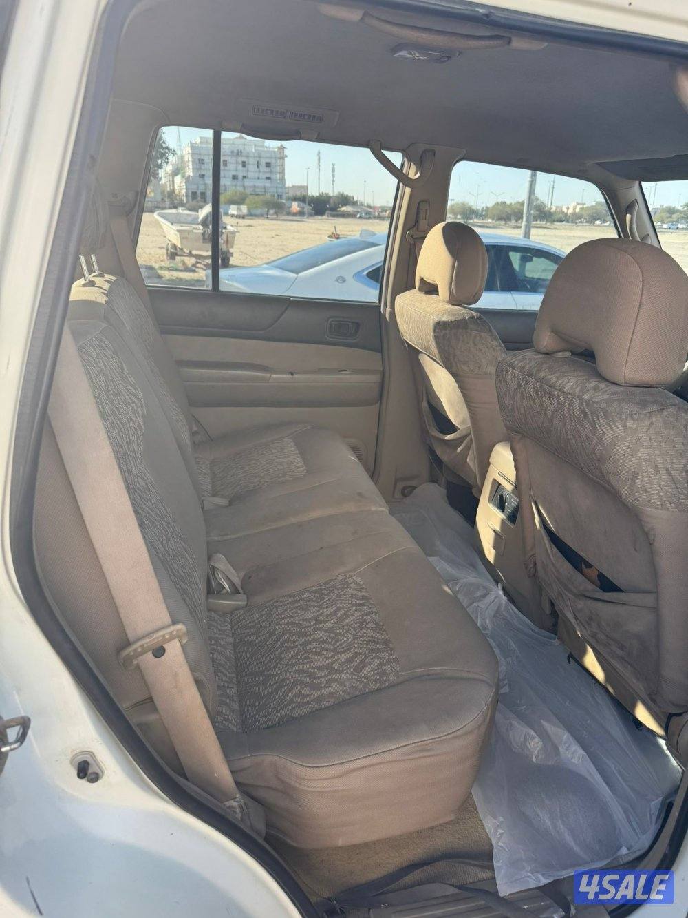 للبيع فتك  جي ال ٢٠٠٢ قير عادي4